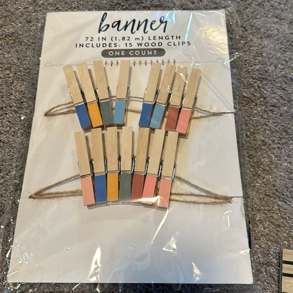 NWT clothespin banner and 3 picture frames - Picture 2 of 5